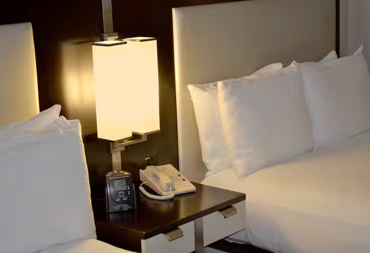 2 Dbl Double Tree Hobby Airport June 28-July 5