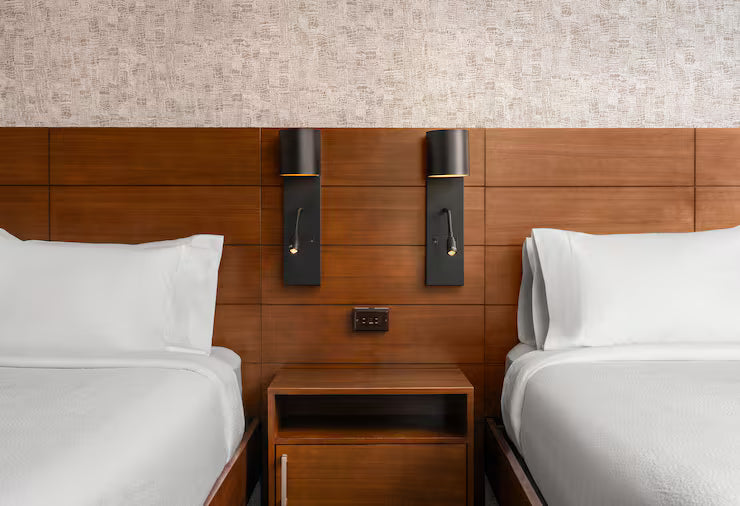 2 Qn Hilton Garden New York/Midtown Park Ave July 17-20