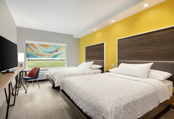 2 Qn Tru By Hilton NASA June 28-July5