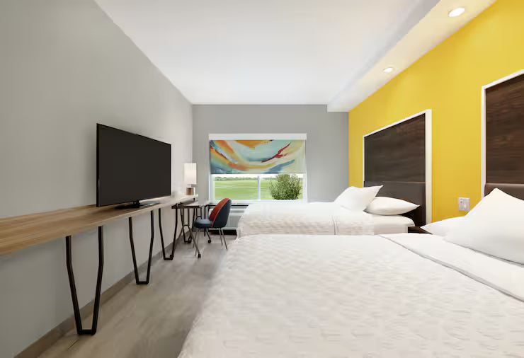 2 Qn Tru By Hilton NASA July 2-5