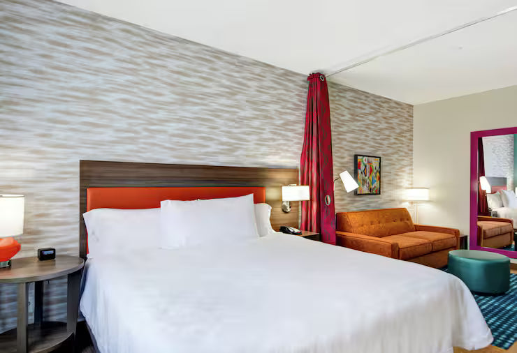 1 King Home 2 Suites Bedford / DFW July 13-14