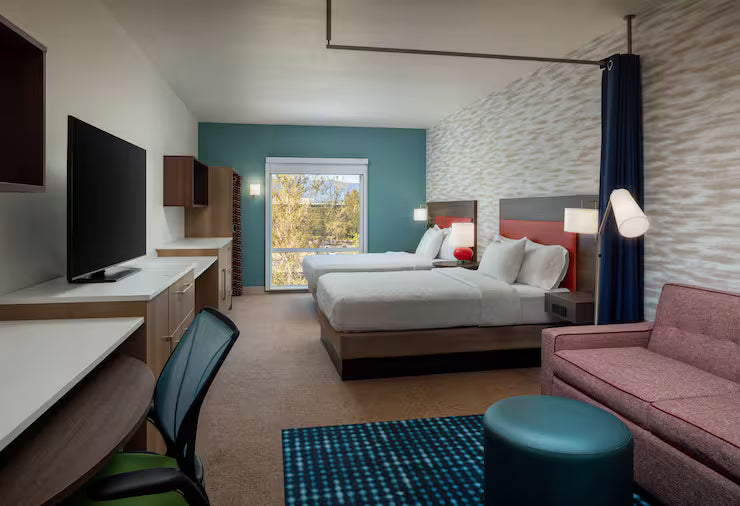 2 Qn Studio Home 2 Suites San Jose S. February 6-8